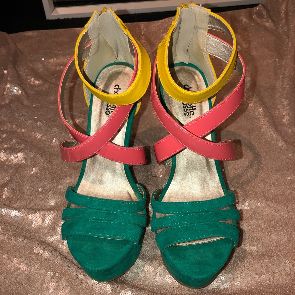 CHARLOTTE RUSSE | Platforms - Picture 3 of 8